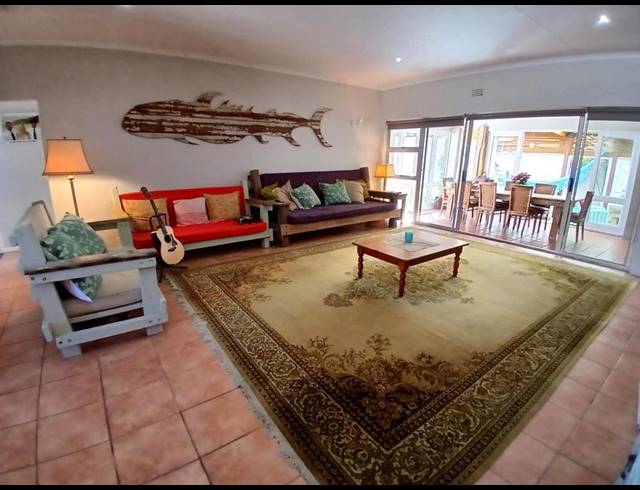 4 BEDROOM HOUSE FOR SALE IN STILBAAI-WES